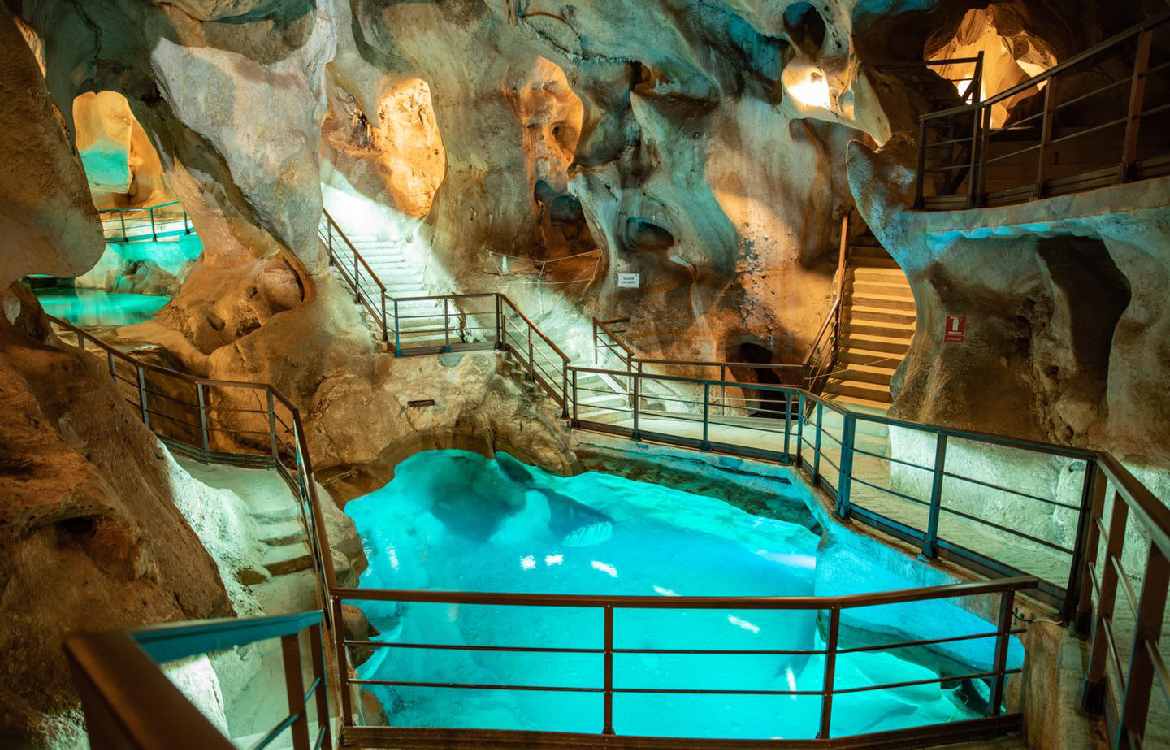 Rincón de la Victoria celebrará el Día Internacional de las Cuevas y el Mundo Subterráneo con visitas gratuitas a la Cueva del Tesoro