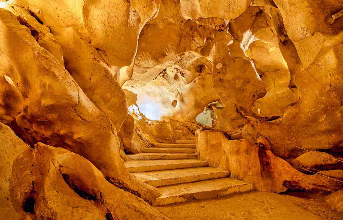 La Cueva del Tesoro de Rincón de la Victoria bate un nuevo récord histórico con 146.581 visitas en 2025