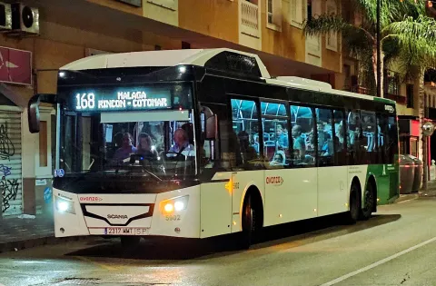Rincón de la Victoria contará con un refuerzo del transporte interurbano con Málaga durante la Semana Santa con 129 expediciones más